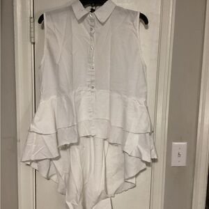 Elegant White Ruffle Hem Sleeveless Blouse